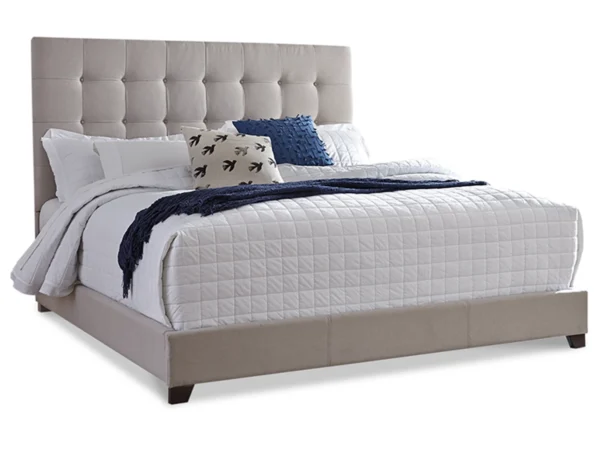 Dolante Queen Upholstered Bed - Image 4