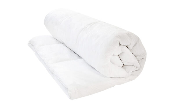 Luxury 13.5 Tog Hungarian Goosefeather and Down Duvet - Image 3